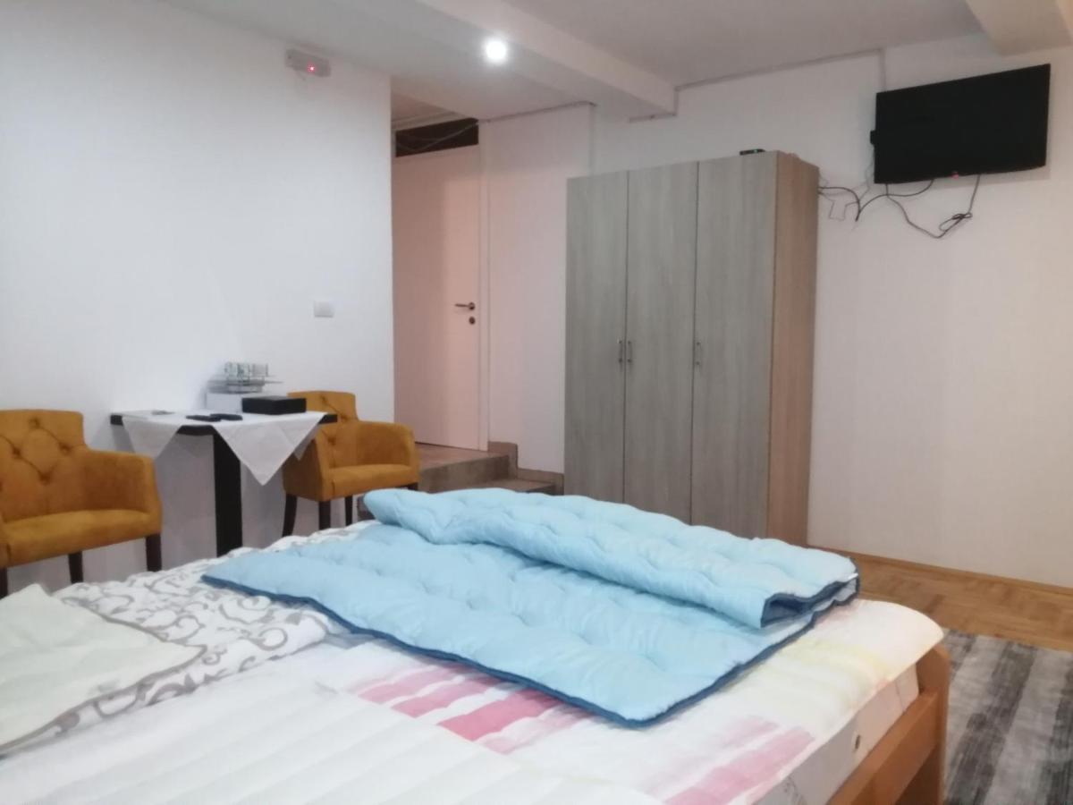 Ortodoks Daire Brus Dış mekan fotoğraf